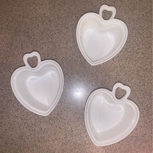 Set of 3 Vidalenta Ramekins 8 oz, Heart-shaped Microwave & Oven Safe dishes